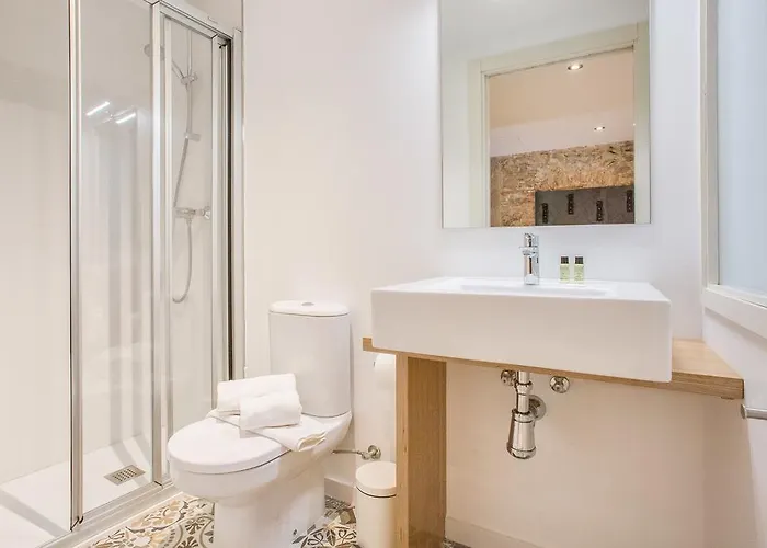 Flateli - Placa Catalunya 22