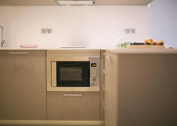 Flateli - Plaça Catalunya 22