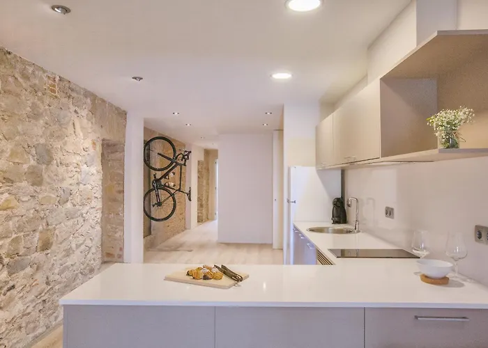 Flateli - Plaça Catalunya 22