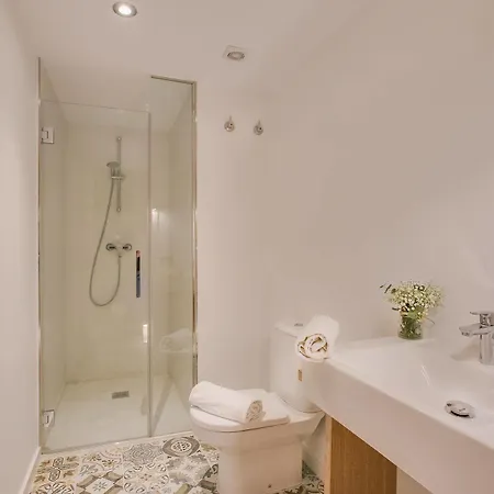 Flateli - Placa Catalunya 22 Girona